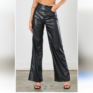 Le lis wide leg faux leather slacks sz. M